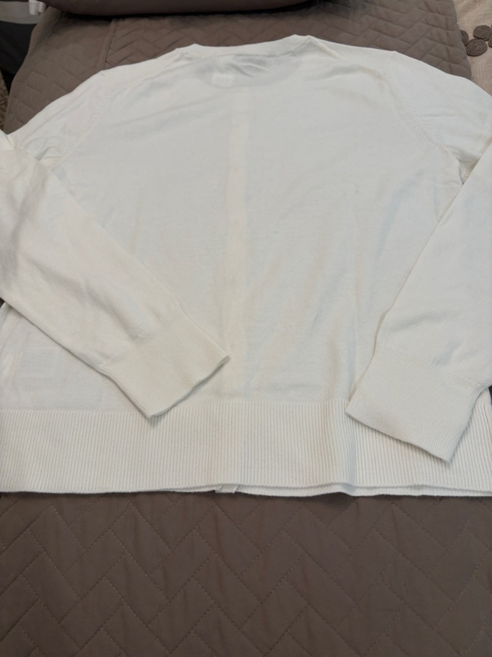 GAP Snowflake Milk Cardigan Sweater/NWT/L - Picture 14 of 16
